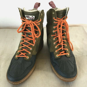 Nike Women's Dunk Sky High SneakerBoot 2.0 'Dark Loden Anthracite' Size 8.5